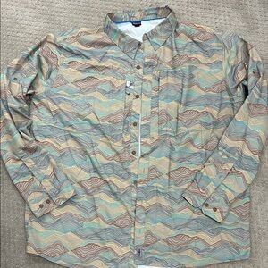 Patagonia Men’s Long Sleeved Sol Patrol Shirt, Size XXL